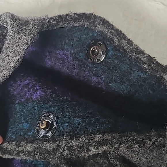 Stylish Vintage Handmade Purple and Black Women's Wool Tote Bag - Picture 4 of 7